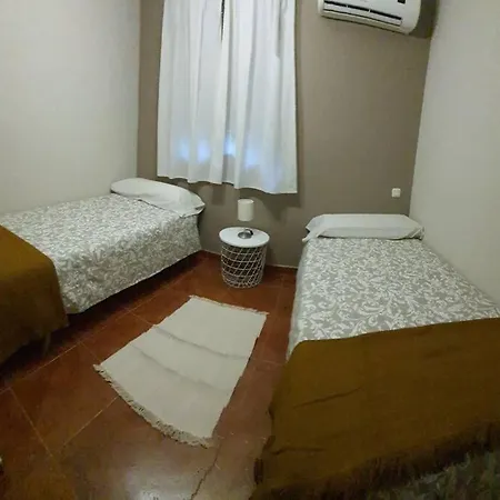 Holiday home Traviesas 2